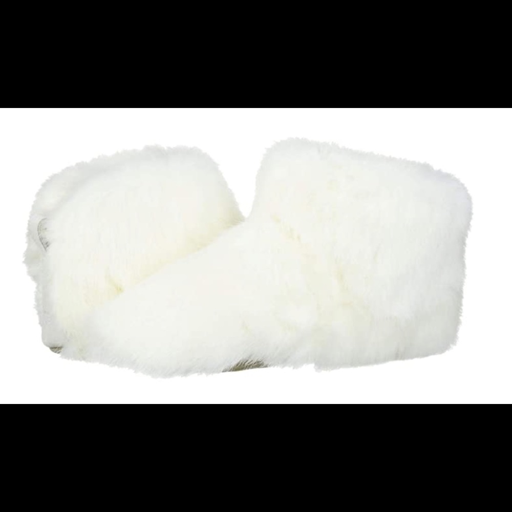 UGG Amary Booties